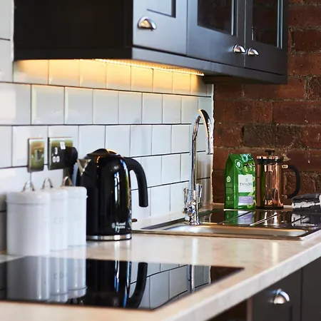 Sleek Manhattan Style In 公寓